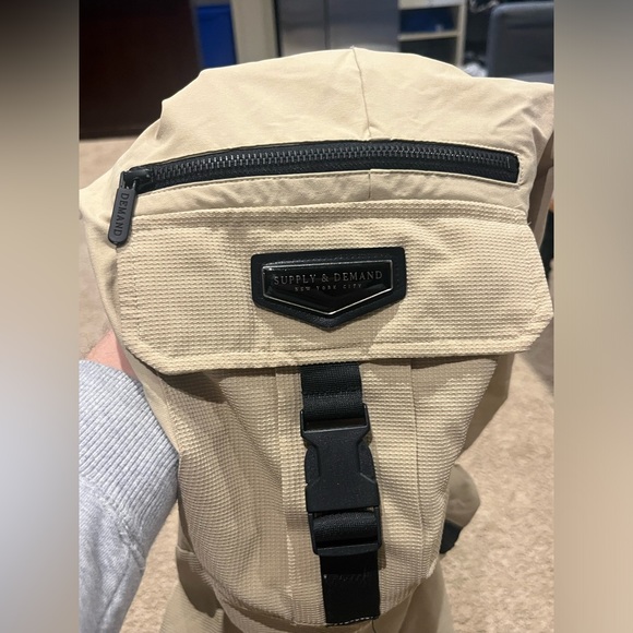 SUPPLY AND DEMAND CARGOS - Picture 6 of 8